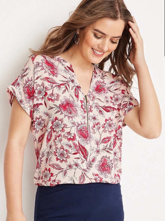 Maurices Tops - Maurices Geneva Zipper Neck Blouse Floral Pink Size 0X